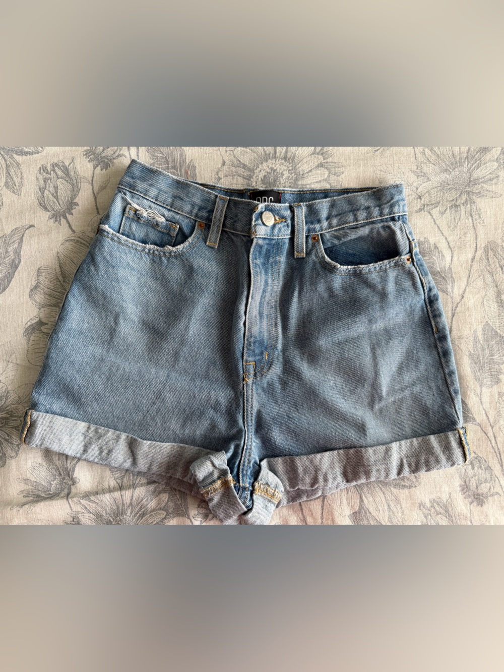BDG Mom High Rise Jeans